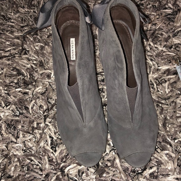 Vera Wang booties size 8 - Picture 7 of 8